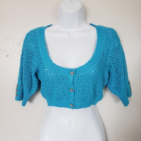Free People Beach NWOT Women's Small Bright Blue Crochet Knit Crop Top Cardigan - Picture 1 of 6